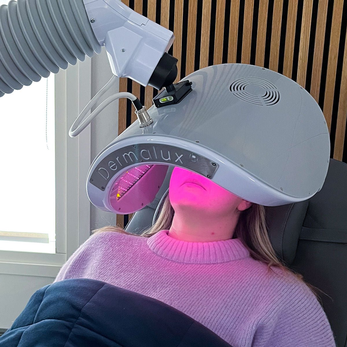 AaKoo Dermalux®LED Lounge | Oulu