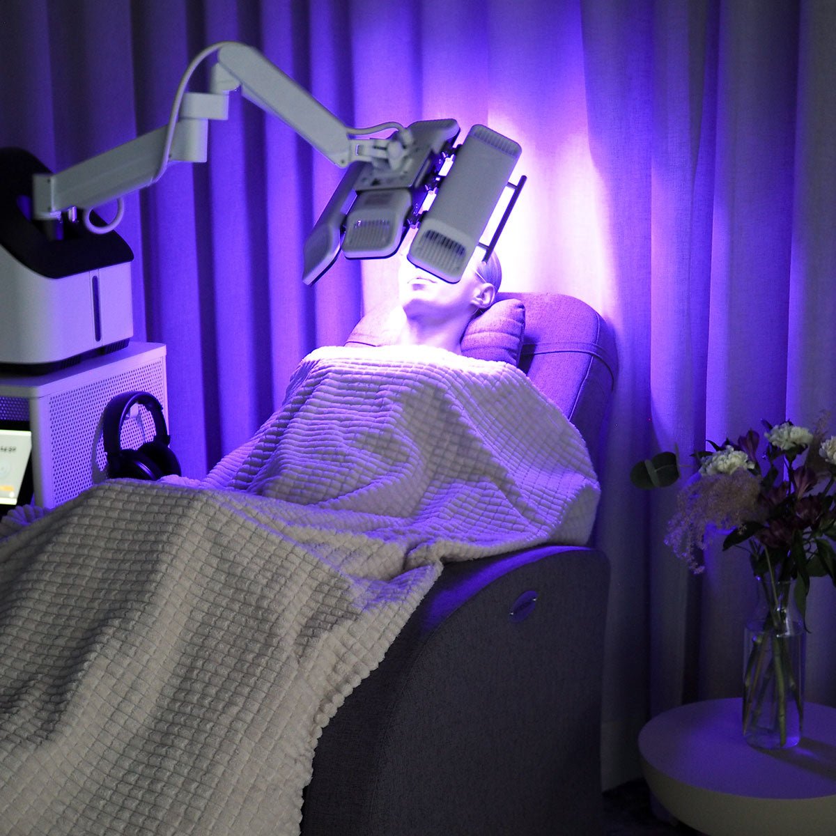 AaKoo Dermalux®LED Lounge | Oulu